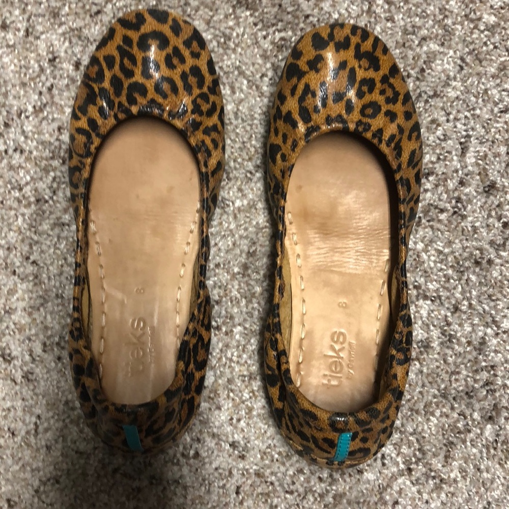Leopard print Tieks